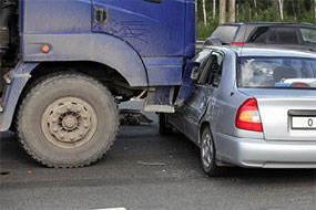 Orlando truck accident attorney helps truck accident victims