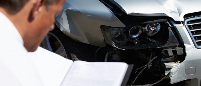 Adjuster working on a florida car accident claim