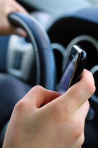 Cell Phone Auto Accident Lawyer Lakeland, FL